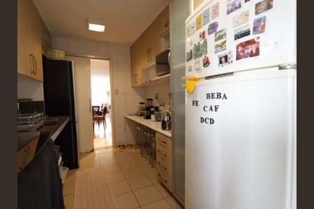 Apartamento para alugar com 127m², 3 quartos e 2 vagasCozinha