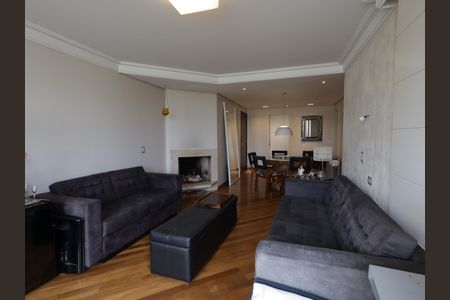 Apartamento para alugar com 127m², 3 quartos e 2 vagasSala