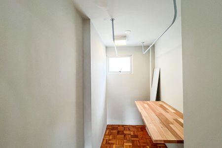 Apartamento para alugar com 105m², 2 quartos e 1 vagaCloset da suíte