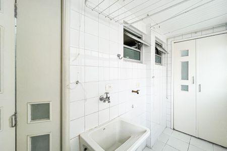 Apartamento para alugar com 105m², 2 quartos e 1 vagaÁrea de Serviço