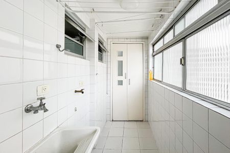 Apartamento para alugar com 105m², 2 quartos e 1 vagaÁrea de Serviço