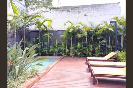 Studio para alugar com 30m², 1 quarto e 1 vagaPiscina