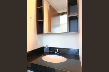 Studio para alugar com 30m², 1 quarto e 1 vagaEstúdio - Banheiro