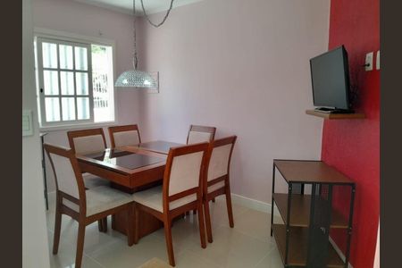Sala  de casa para alugar com 2 quartos, 120m² em Morro Santana, Porto Alegre