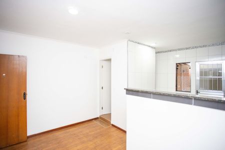 Sala de apartamento para alugar com 1 quarto, 45m² em Taboão, Diadema
