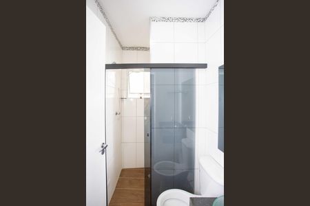 Banheiro de apartamento para alugar com 1 quarto, 45m² em Taboão, Diadema