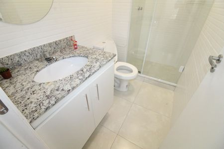 Banheiro da Suíte de apartamento para alugar com 1 quarto, 34m² em Centro, São José dos Campos