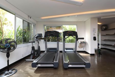 Studio para alugar com 30m², 1 quarto e 1 vaga Studio para alugar com 30m², 1 quarto e 1 vagaAcademia