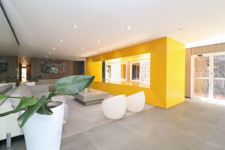 Studio para alugar com 30m², 1 quarto e 1 vaga Studio para alugar com 30m², 1 quarto e 1 vagaHall social