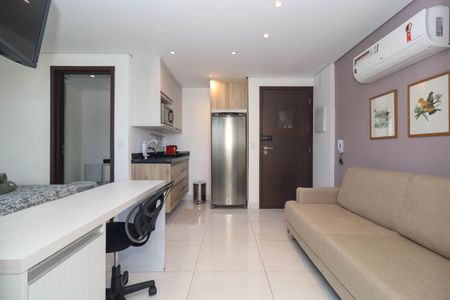 Studio de kitnet/studio para alugar com 1 quarto, 30m² em Pinheiros, São Paulo