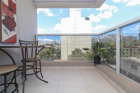 Varanda de kitnet/studio para alugar com 1 quarto, 30m² em Pinheiros, São Paulo