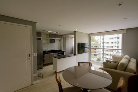 Sala de estar e jantar de apartamento para alugar com 2 quartos, 100m² em Brooklin, São Paulo