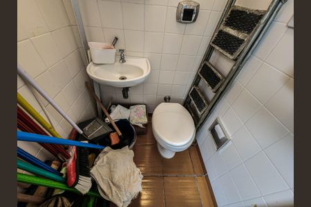 Apartamento para alugar com 91m², 3 quartos e 1 vaga Apartamento para alugar com 91m², 3 quartos e 1 vagaDetalhe do banheiro de serviço