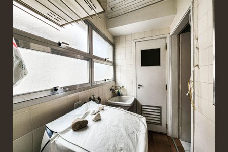 Apartamento para alugar com 91m², 3 quartos e 1 vaga Apartamento para alugar com 91m², 3 quartos e 1 vagaÁrea de serviço