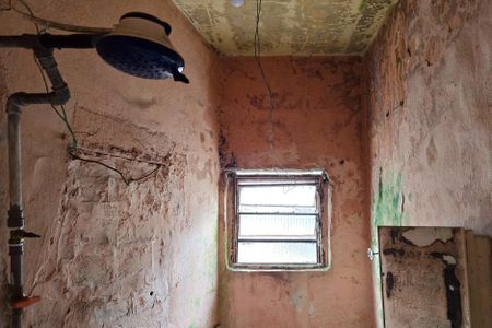 Banheiro de casa para alugar com 2 quartos, 180m² em Alves Dias, São Bernardo do Campo