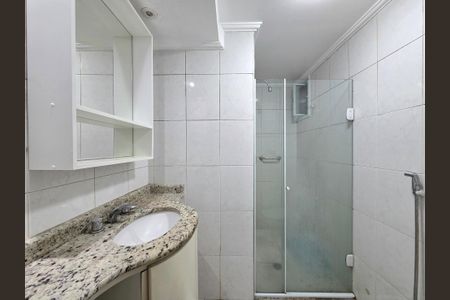 Apartamento à venda com 107m², 3 quartos e 1 vagaBanheiro Social