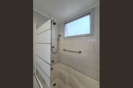 Apartamento à venda com 107m², 3 quartos e 1 vagaBanheiro da Suíte