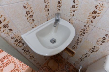 Casa à venda com 128m², 3 quartos e 3 vagasBanheiro de serviço