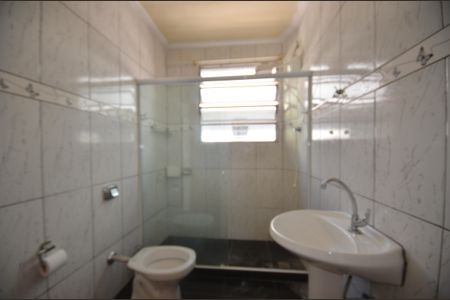 Casa para alugar com 100m², 2 quartos e 1 vagaBanheiro da Suíte