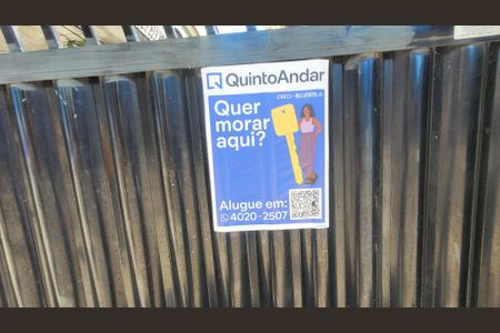 Casa para alugar com 100m², 2 quartos e 1 vagaPlaca instalada