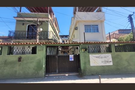 Casa para alugar com 100m², 2 quartos e 1 vagaPlaca e Fachada