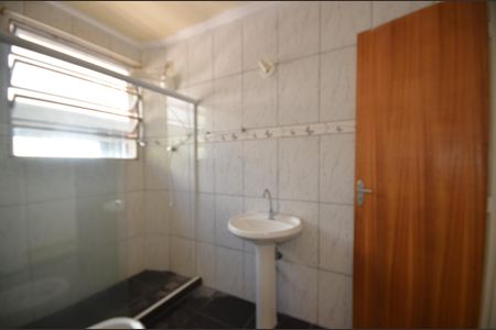 Casa para alugar com 100m², 2 quartos e 1 vagaBanheiro da Suíte