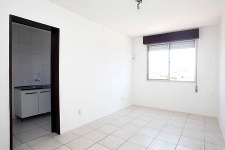 Sala de apartamento para alugar com 1 quarto, 45m² em Partenon, Porto Alegre