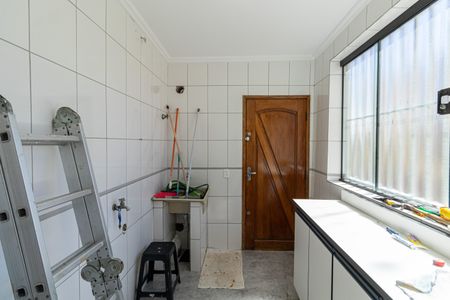 Casa para alugar com 229m², 3 quartos e 5 vagasÁrea de Serviço