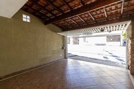 Casa para alugar com 229m², 3 quartos e 5 vagasGaragem