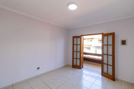 Suíte de casa para alugar com 3 quartos, 229m² em Vila Carmosina, São Paulo