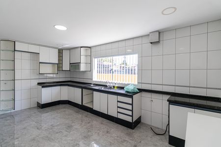 Casa para alugar com 229m², 3 quartos e 5 vagasCozinha