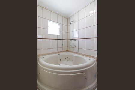 Casa para alugar com 229m², 3 quartos e 5 vagasBanheiro Suíte 