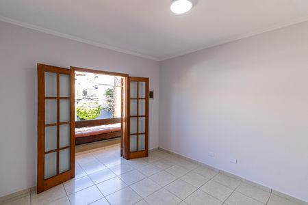 Casa para alugar com 229m², 3 quartos e 5 vagasSuíte