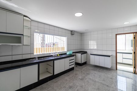 Casa para alugar com 229m², 3 quartos e 5 vagasCozinha