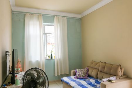 Sala de casa de condomínio à venda com 2 quartos, 75m² em Pilares, Rio de Janeiro