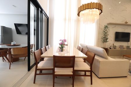 Sala de casa de condomínio para alugar com 3 quartos, 219m² em Granja Marileusa, Uberlândia