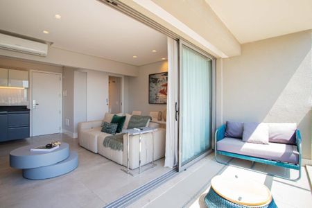 Foto 03 de apartamento à venda com 2 quartos, 72m² em Pinheiros, São Paulo