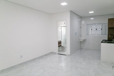 Sala de kitnet/studio para alugar com 1 quarto, 18m² em Pompéia, Belo Horizonte