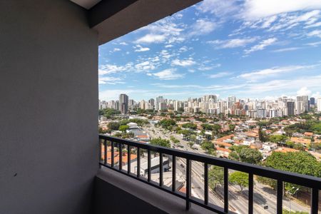 Varanda de kitnet/studio para alugar com 1 quarto, 25m² em Vila Olímpia, São Paulo