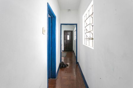 Casa à venda com 100m², 2 quartos e 1 vagaCorredor