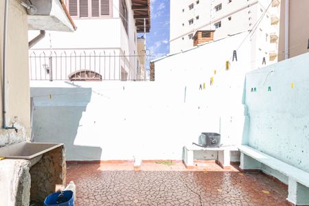 Casa à venda com 100m², 2 quartos e 1 vagaQuintal