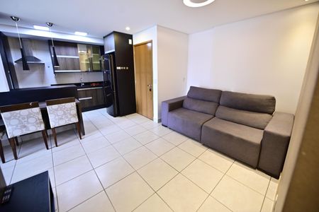 Apartamento para alugar com 63m², 2 quartos e 1 vagaSala
