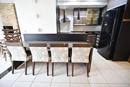 Apartamento para alugar com 63m², 2 quartos e 1 vagaSalaSala de Jantar