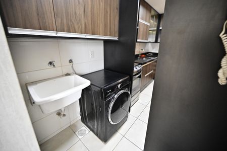 Apartamento para alugar com 63m², 2 quartos e 1 vagaÁrea de Serviço