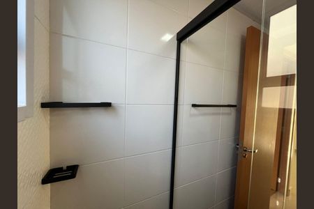 Apartamento à venda com 51m², 2 quartos e 1 vagaFoto 01