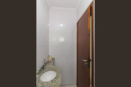 Casa de condomínio à venda com 169m², 3 quartos e 3 vagasBanheiro da Suíte 1