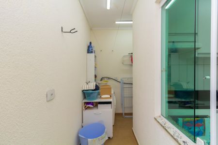 Casa de condomínio à venda com 169m², 3 quartos e 3 vagasÁrea de Serviço