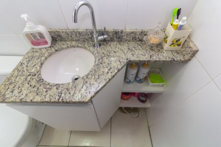 Casa de condomínio à venda com 169m², 3 quartos e 3 vagasBanheiro da Suíte 1