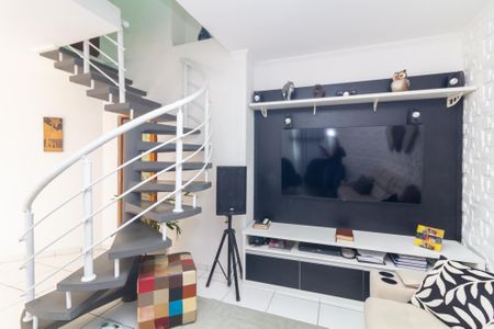 Casa de condomínio à venda com 169m², 3 quartos e 3 vagasSala