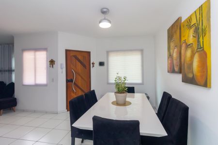 Casa de condomínio à venda com 169m², 3 quartos e 3 vagasCozinha